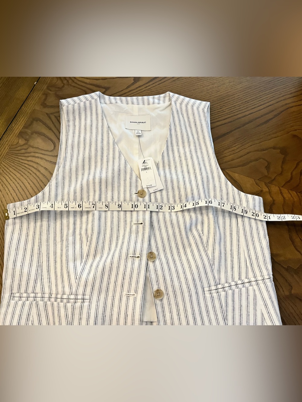 NWT Women’s Banana Republic Factory Striped Linen Blend Vest in White & Navy - Picture 3 of 6